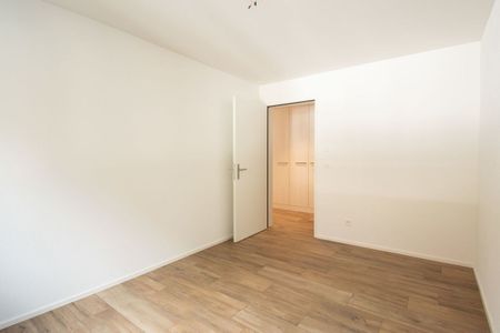4.5 Zimmer, 127 m², 1. Stock - Photo 2