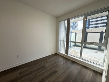 For Lease - 8 Interchange Way Unit# 501, Vaughan, Ontario - Photo 3