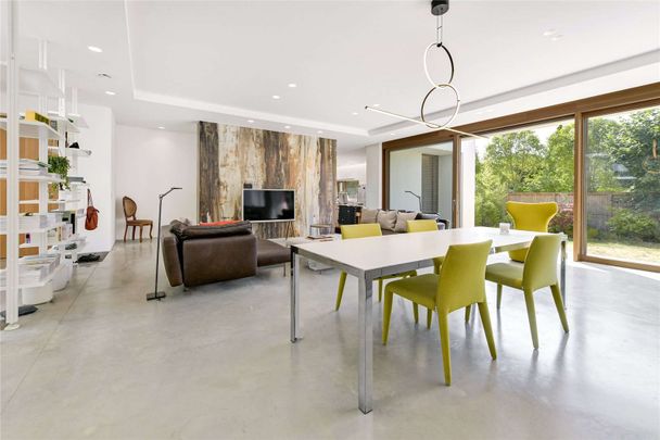 A fantastic, contemporary four bedroom home located on the prestigious West Hill Road. - Photo 1