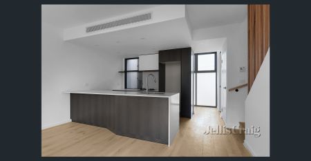 Light, Space, Lifestyle – Ultra Modern Townhouse - Photo 3