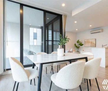 “Modern Elegance Meets Unmatched Location – Penrith's Finest” - Photo 2