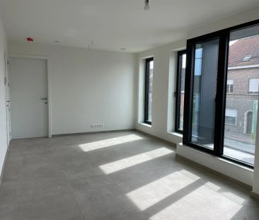 Nieuwbouw appartement met 1 slaapkamer en terras. - Photo 4