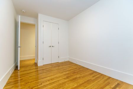 For Lease - 302 Sumach Street Unit# 1, Toronto, Ontario - Photo 2