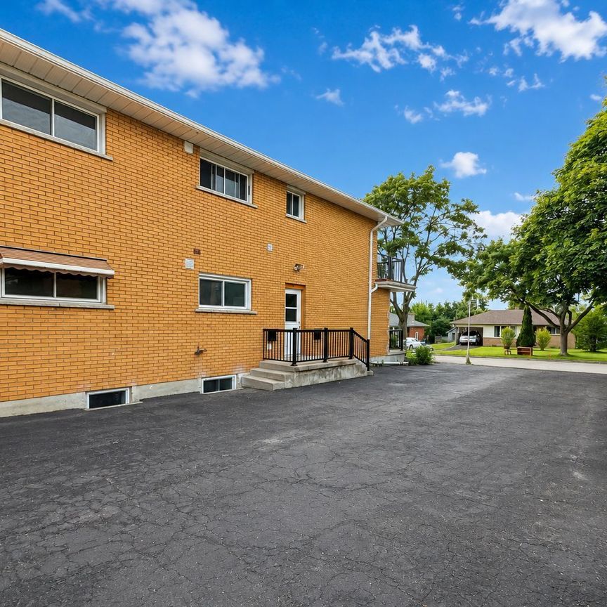 For Lease - 1023 Eagle Drive Unit# Upper, London South, Ontario - Photo 1