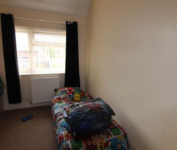 Weston-super-Mare, North Somerset - Photo 3