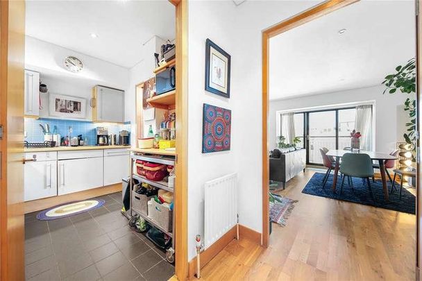 Britton Street, London, EC1M - Photo 1