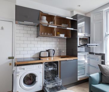 Studio to rent - Photo 1