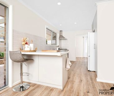 Modern Prime Beachside Living - Photo 5