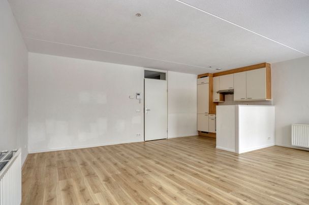 Appartement te huur: Middeldijkerplein 103 2993 DL Barendrecht - Foto 1