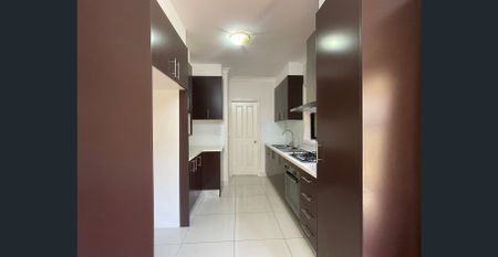 ELEGANT TIMBER FLOORING & HIGH CEILING! - Photo 2