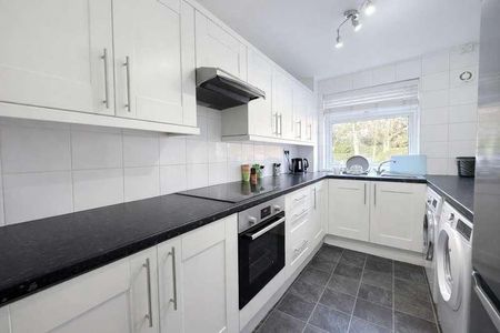 Lisvane Road, Llanishen, CF14 - Photo 3