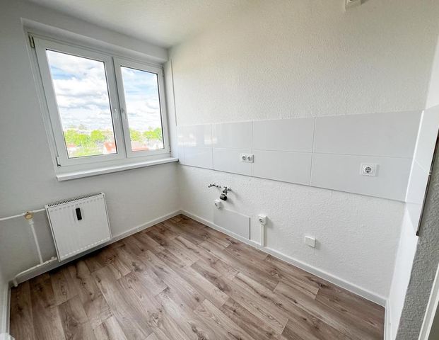 3-Zimmer-Wohnung im 4. Obergeschoss zu vermieten - Photo 1