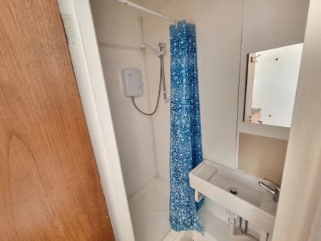 Studio Flat, Parkhurst Road, N22 - Photo 5