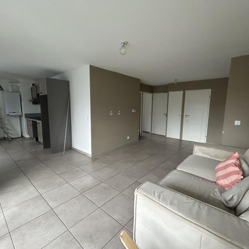 Location Appartement 3 pièces 62m² BONNEVILLE 74130 - Photo 1