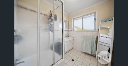 2/6 Bamarook Crescent, Glenfield Park - Photo 4