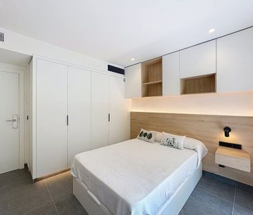 Calle Cuatro Amigos, Madrid, Community of Madrid 28029 - Photo 1