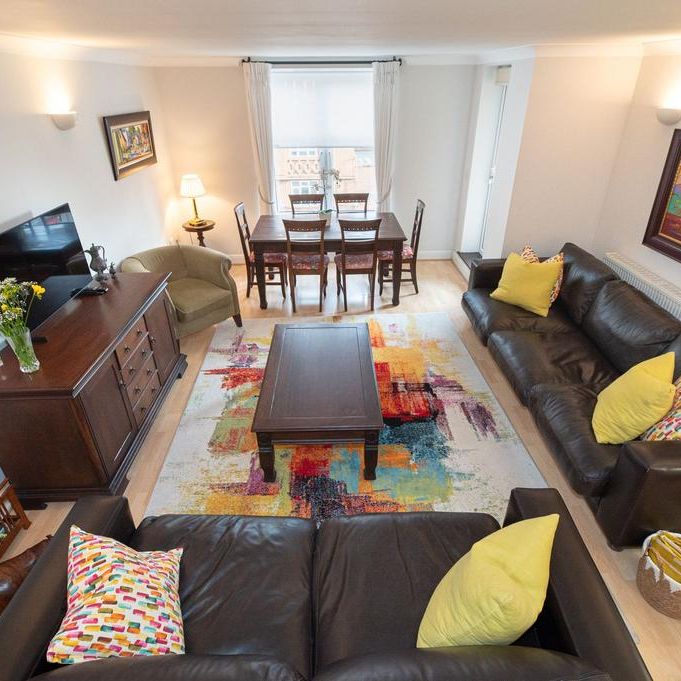 2 bedroom flat to rent - Photo 1