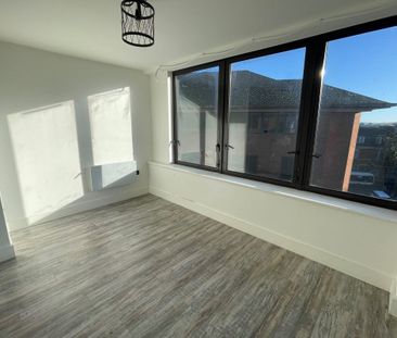 Clarence Street - Photo 2