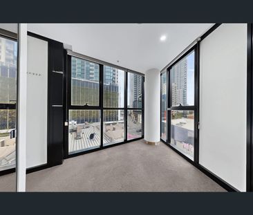 402/33 Clarke Street, Southbank, Vic 3006 - Photo 2