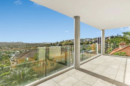 Modern 2-Bedroom Apartment with Direct Harbour Views – North Bondi - Photo 4