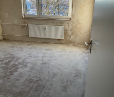 Modernisierte Balkonwohnung für die kleine Familie - Photo 1