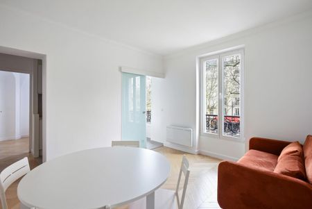 Location Appartement 2 pièces Meublé 30m² PARIS 12ème - Photo 2