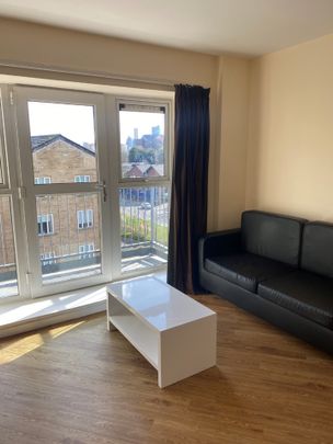 1 Bed Flat, Buslingthorpe Lane, LS7 - Photo 1