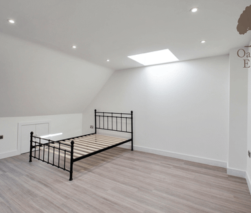 7 bed semi-detached house to rent in Langley Road, Slough, SL3 - Photo 5