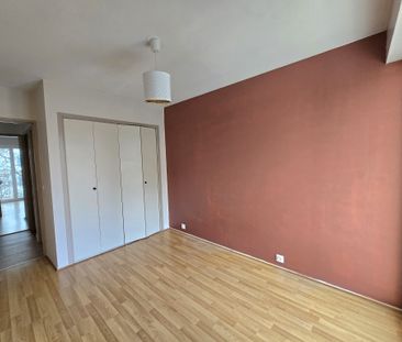 Location Appartement 3 pièces 66m² GRADIGNAN 33170 - Photo 2