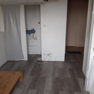 Location Appartement 1 pièce 10m² - Photo 2