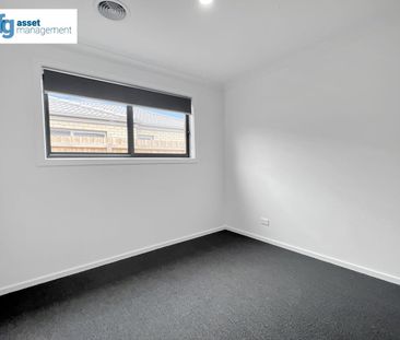 Brand New Modern 3-Bedroom Be The First Ever Tenant! - Photo 2