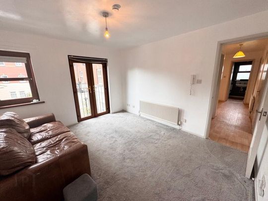 25 Ferndale Court, Lisburn Road, Belfast, BT9 7EE - Photo 1