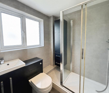 3 bedroom property to rent - Photo 2