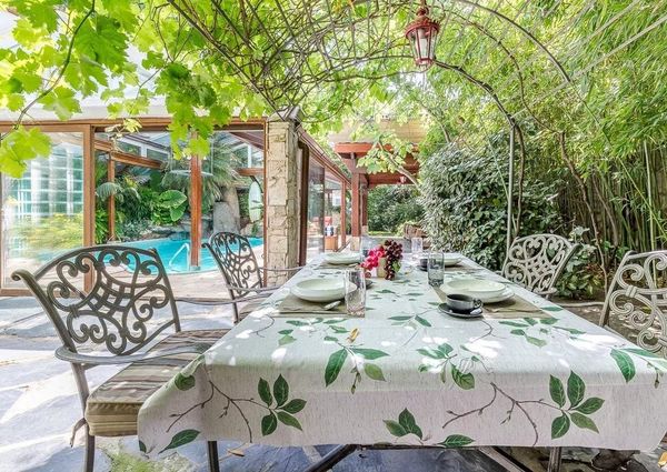 Majadahonda, Community of Madrid 28221