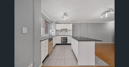 Modern Apartment Living in the Heart of Liverpool - Photo 2