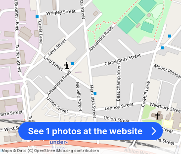 Leesfield, Ashton-Under-Lyne, Greater Manchester, OL6 - Photo 1