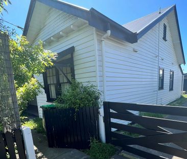 14 Latrobe Rd, Morwell - Photo 1
