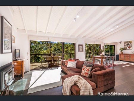 Amongst The Gum Trees - Photo 2