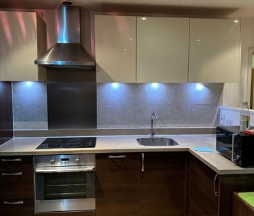 2 Bed Flat, Lemonade Building, IG11 - Photo 3