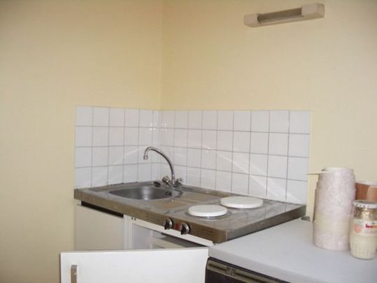 T2 PLACE DE LA VISITATION / GARE - Photo 1