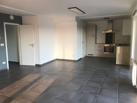 Appartement te huur - Foto 5