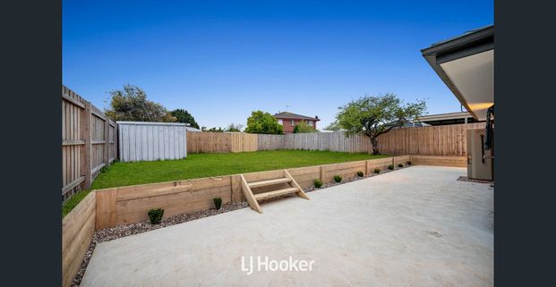 Fully Renovated Home in Prime Location! - Photo 1