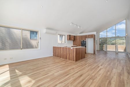 11B Phillips Street, Cabarita NSW 2137 - House For Rent | Domain - Photo 4