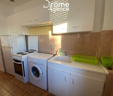 Location Appartement 2 pièces 42m² VALENCE 26000 - Photo 4