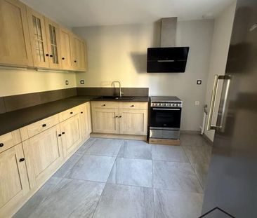 Location Appartement 4 pièces 92m² POMPEY 54340 - Photo 4