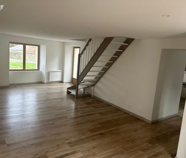 MAISON DE BOURG ENTIEREMENT RENOVEE AVEC JARDIN - Photo 1