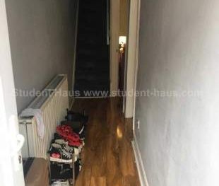 3 bedroom property to rent in Salford - Photo 2