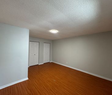 For Lease - 565 Kennedy Road Unit# 3, Toronto, Ontario - Photo 5