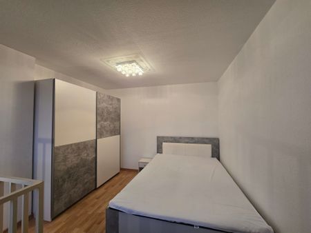 Voll-möblierte und gemütliche Maisonette mit Pantryküche und separater Schlafebene wartet auf Sie! - Photo 5