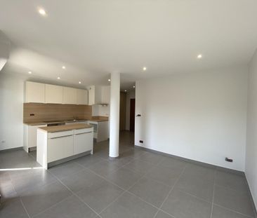 Location Appartement 1 pièce 33m² ANNECY 74000 - Photo 3